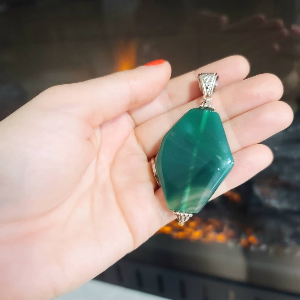 Green Agate Pendant